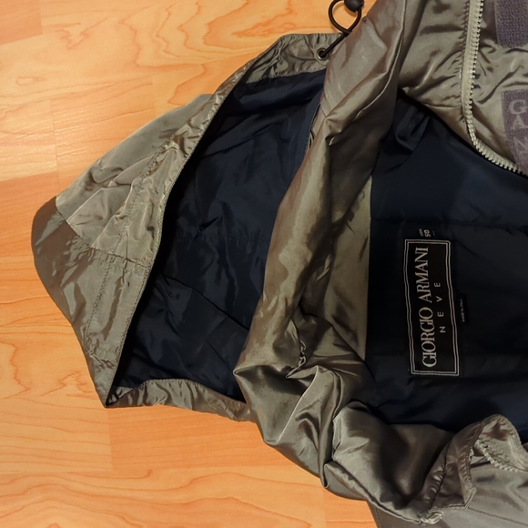 Giorgio Armani ski jacket Neve collection. N. American size L. Dark grey/silver - Picture 4 of 5